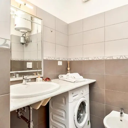 Asmar, Terre Marine Apartment